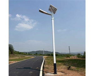 博乐太阳能一体化路灯厂家